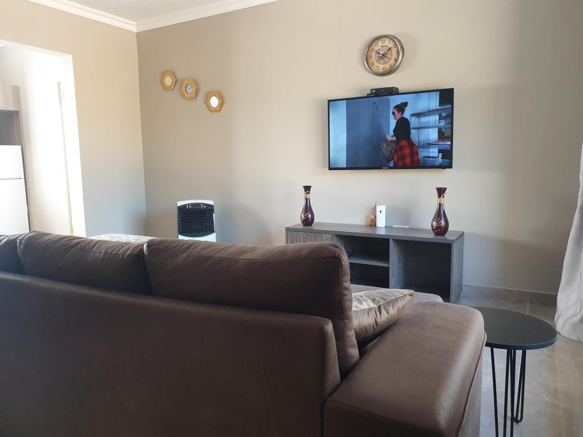 Villa Lombe, Off Great East Road, Silverest Silver Rest Bagian luar foto